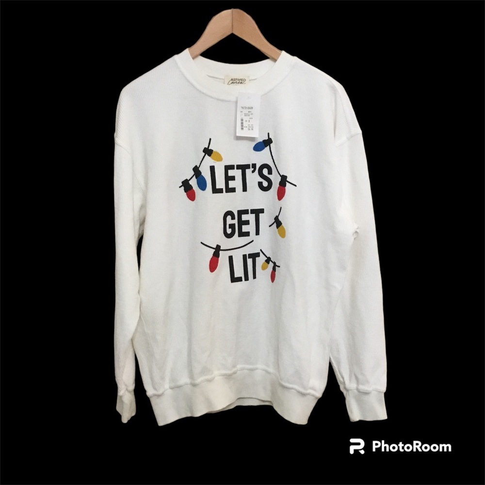 Refined Canvas Fun White Christmas Long Sleeve Party Tee Size S NWT